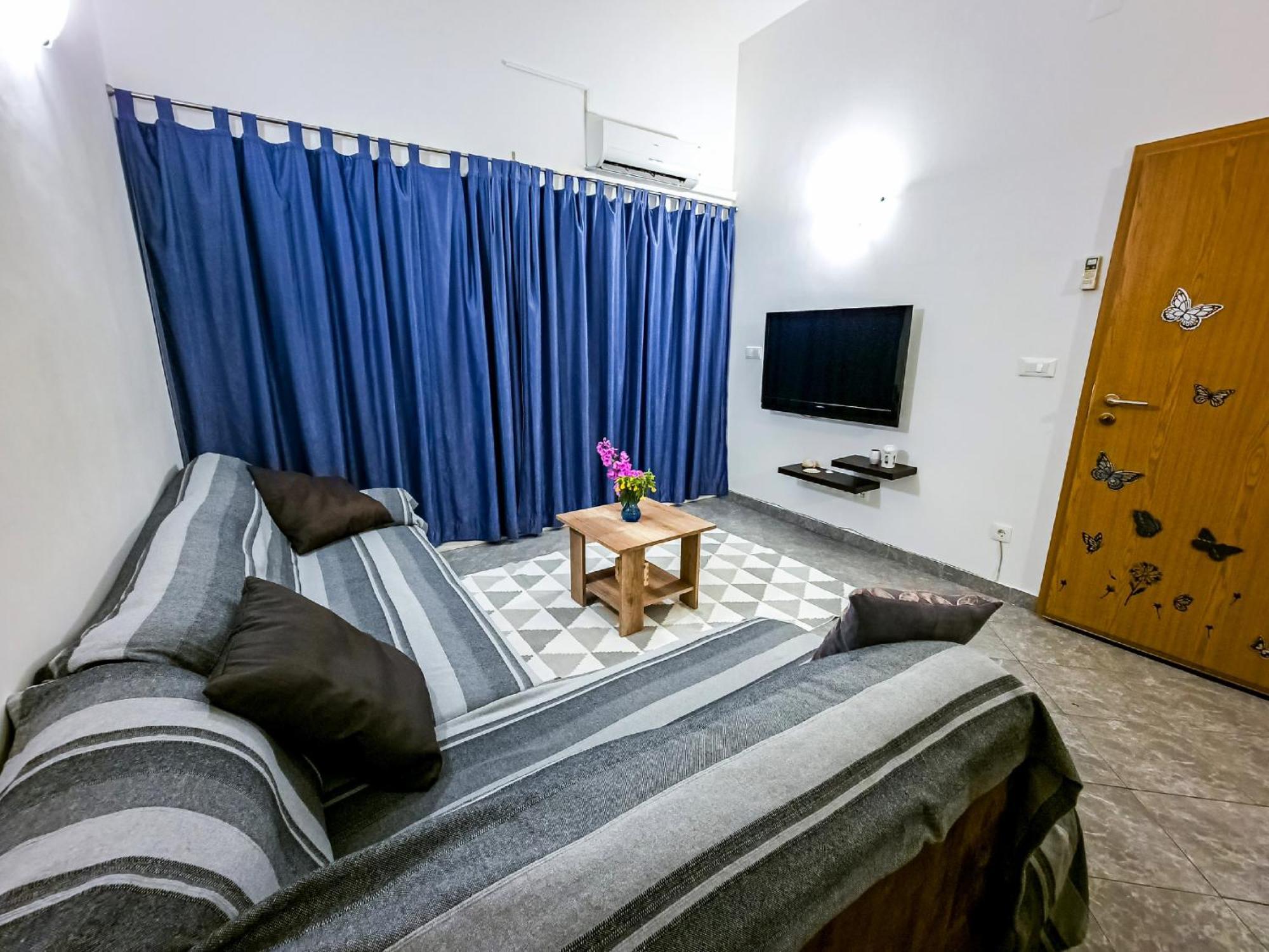 Apartments Mani Trogir Exterior photo