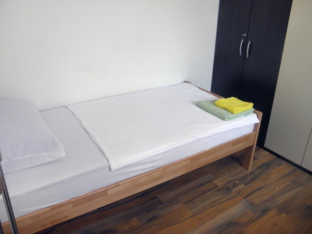 Apartments Mani Trogir Room photo